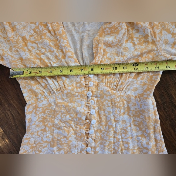 Skylar + Madison V neck Long Sleeve Orange Floral Dress - Picture 7 of 9